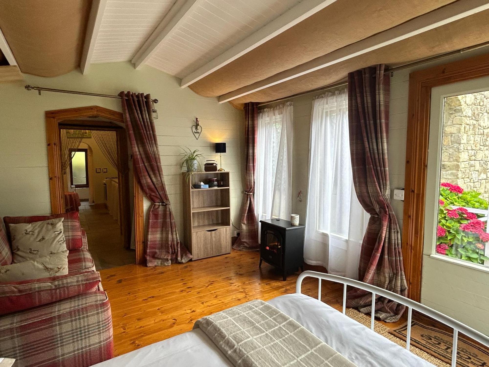 The Creevy Cabin Ballure Екстериор снимка