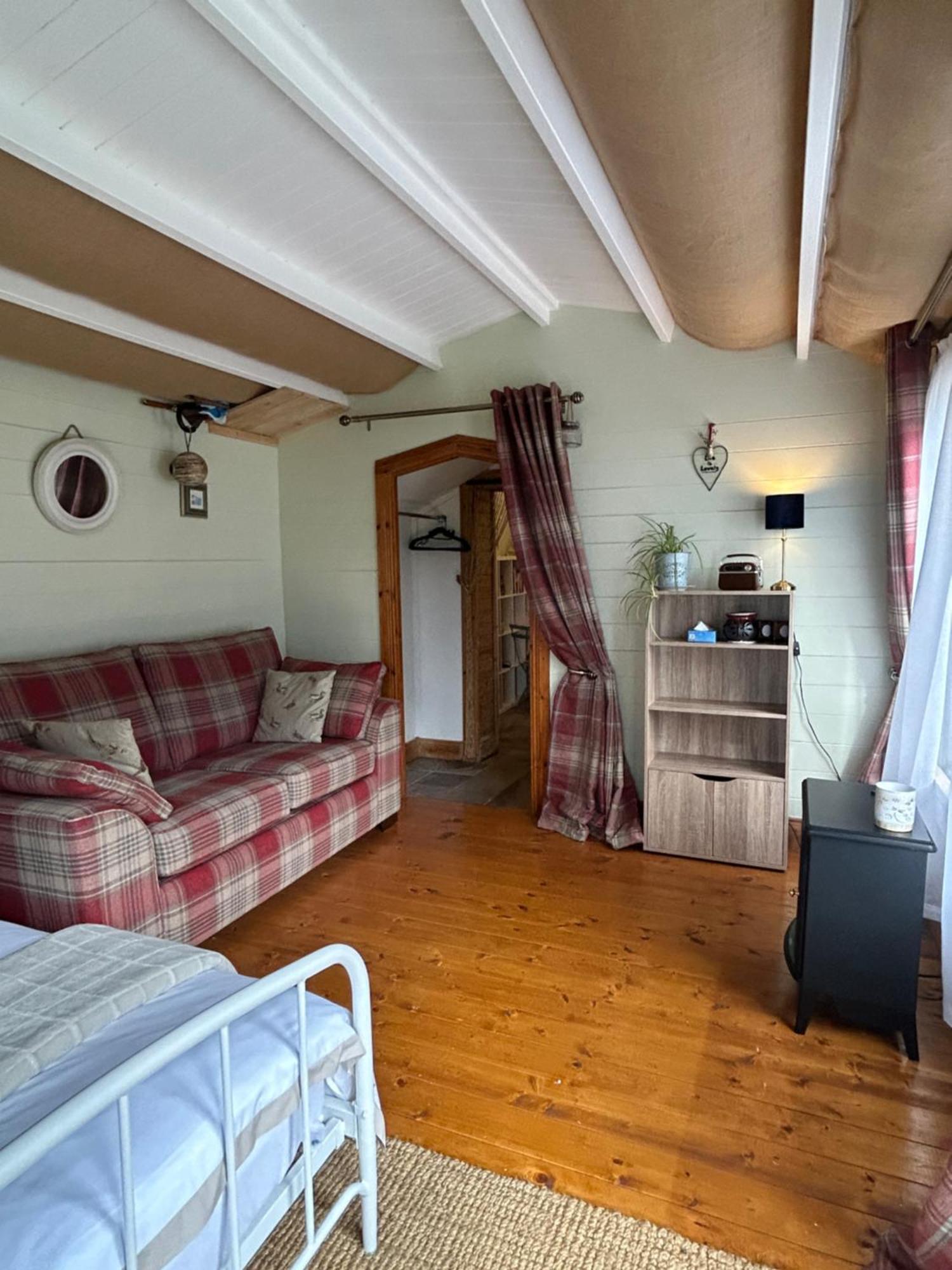 The Creevy Cabin Ballure Екстериор снимка